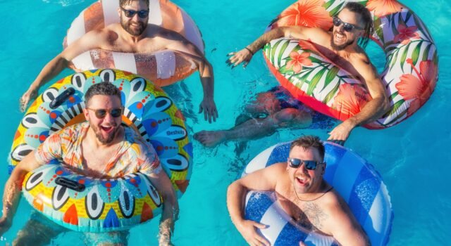 SoulShake In Pool